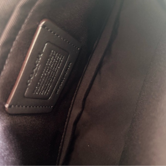 Coach Teri Shoulder Bag Leather Gold/Red - Picture 7 of 9